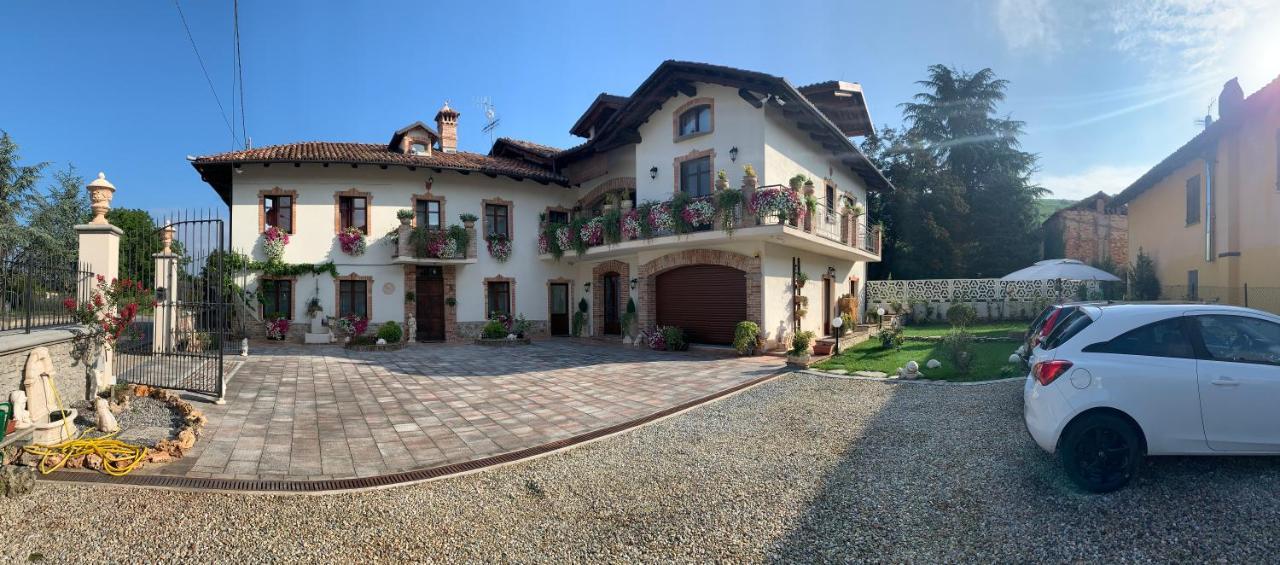 Ca Reginella B&B Діано-д'Альба Екстер'єр фото